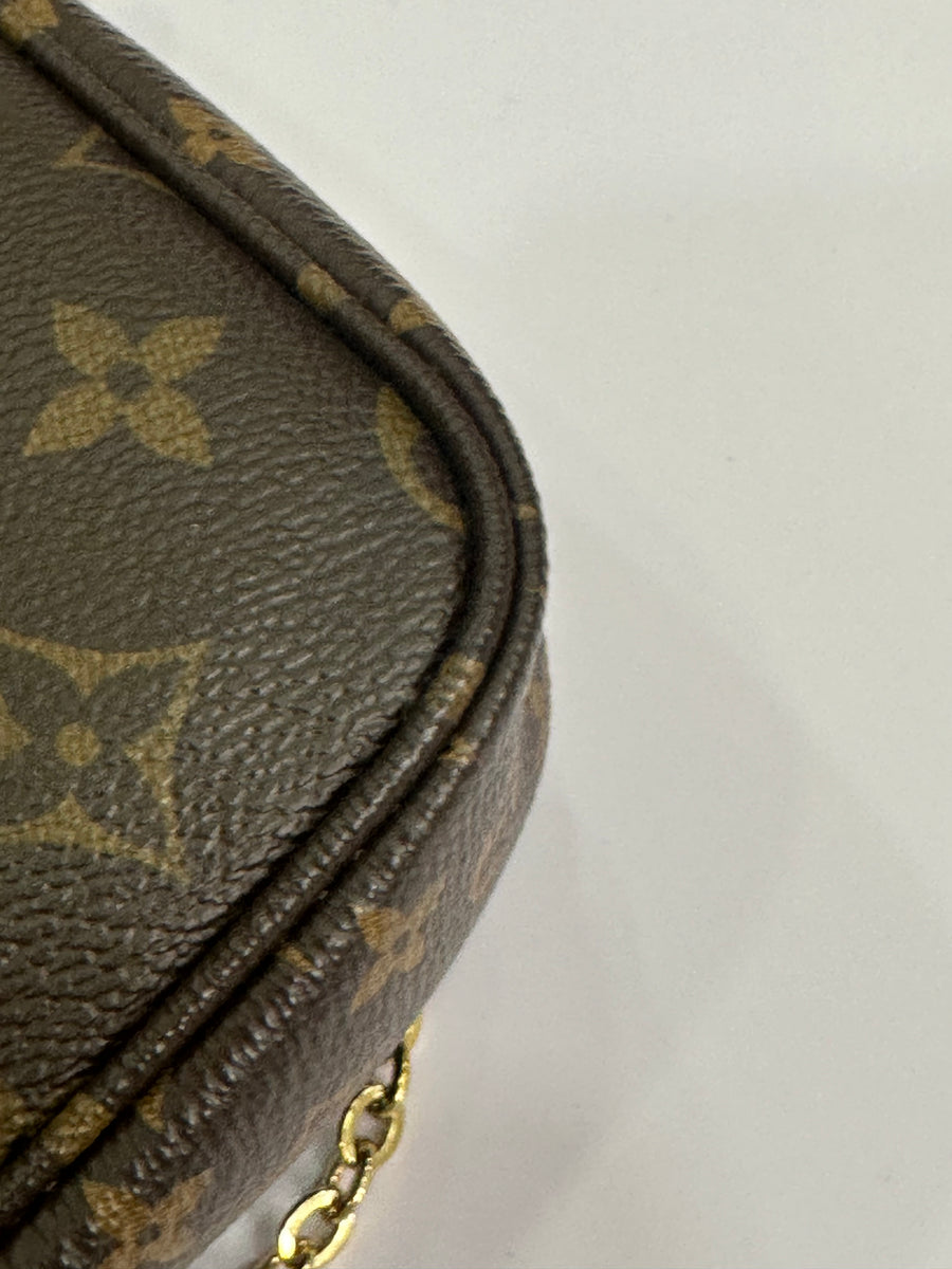 Louis Vuitton Multi Pochette Accessories Monogram Khaki