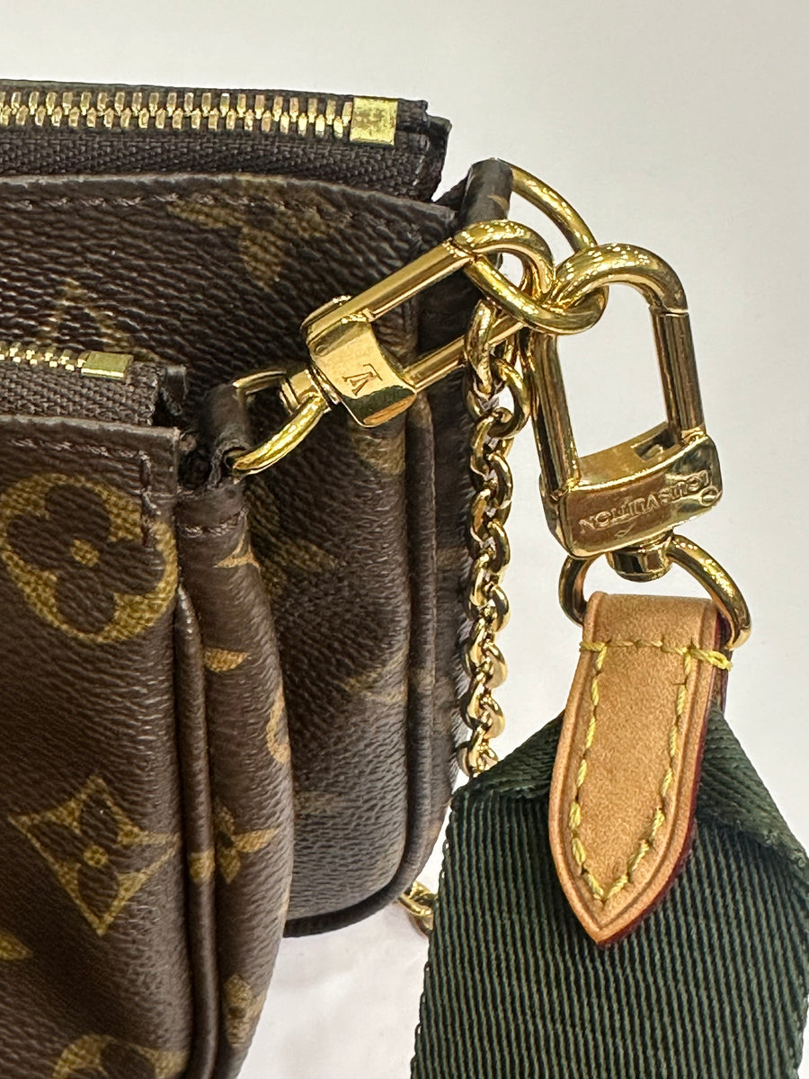 Louis Vuitton Multi Pochette Accessories Monogram Khaki